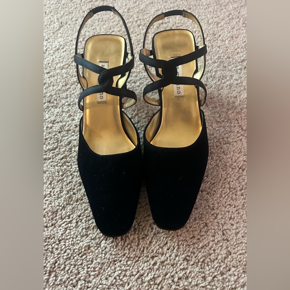 Ann Marino Black Strappy Heels - Picture 3 of 8